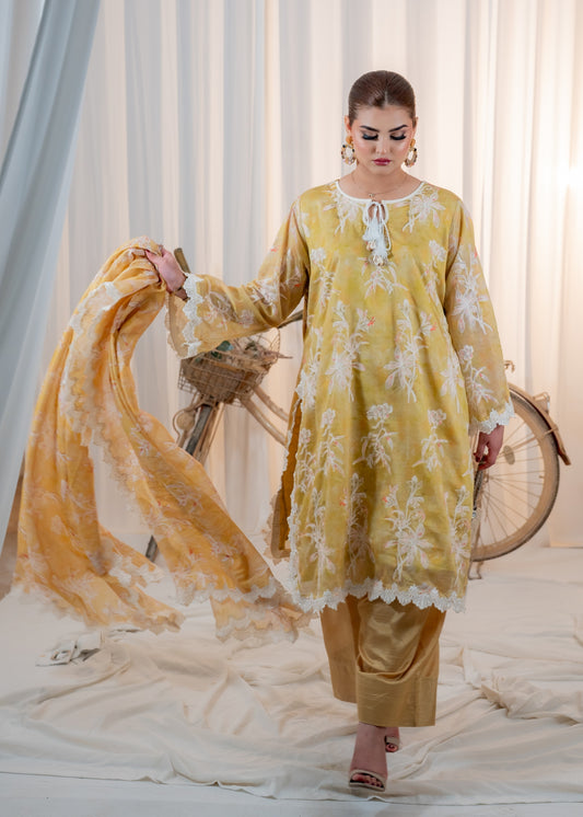 LL01 | Honey Gold